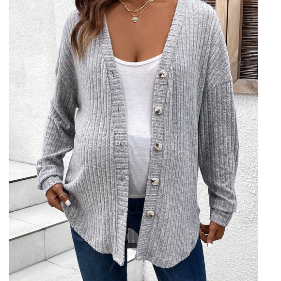 Maternity Soft Knit Button down loose Fit Long sleeve Top - Picture 6 of 7